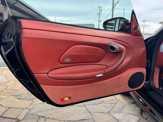 2001 Porsche 911 — миниатюра 39