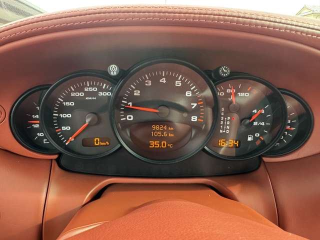 2001 Porsche 911 — миниатюра 9
