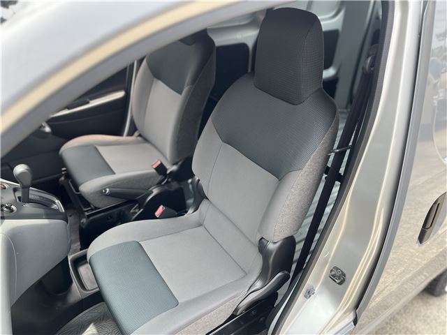 صورة مصغرة 65 لـ 2010 Nissan NV200VANETTE WAGON
