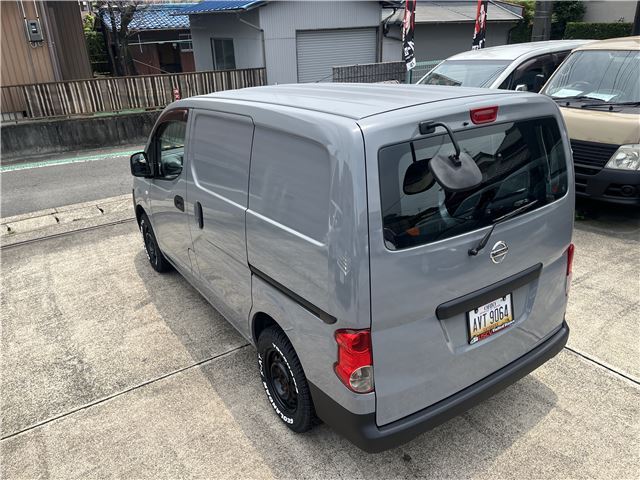 2010 Nissan NV200VANETTE WAGON — фото 7