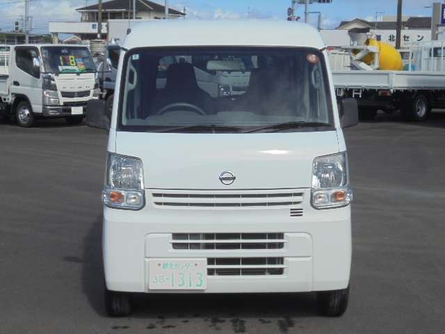 صورة 3 لـ 2021 Nissan NV100CLIPPER RIO