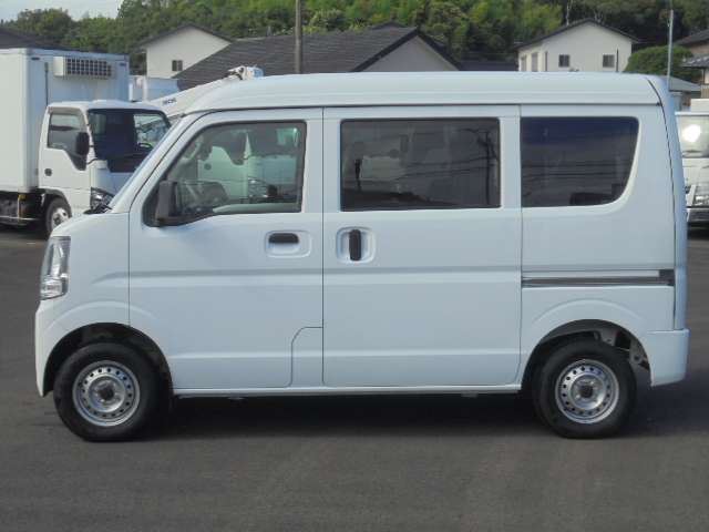 صورة 2 لـ 2021 Nissan NV100CLIPPER RIO