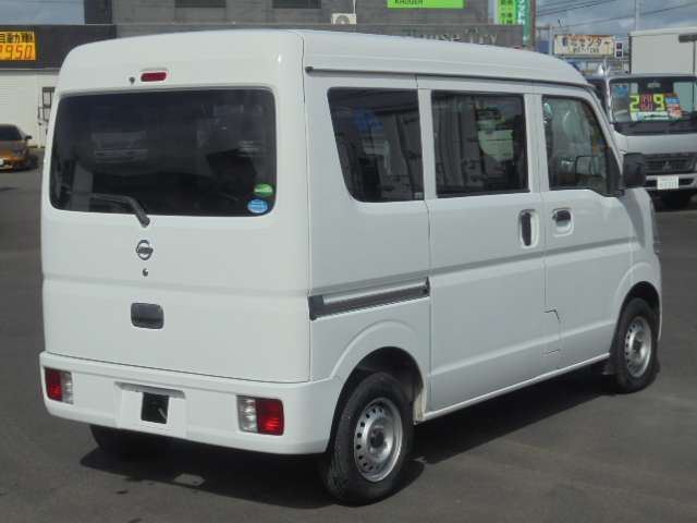 صورة 7 لـ 2021 Nissan NV100CLIPPER RIO