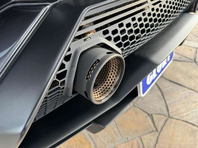 2023 Lamborghini HURACAN — миниатюра 31
