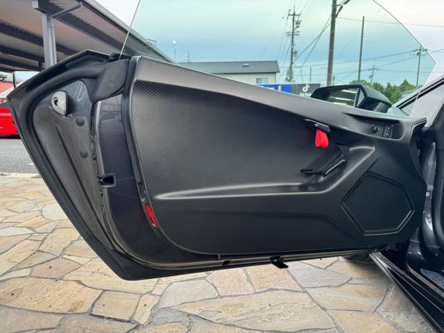 2023 Lamborghini HURACAN — миниатюра 40