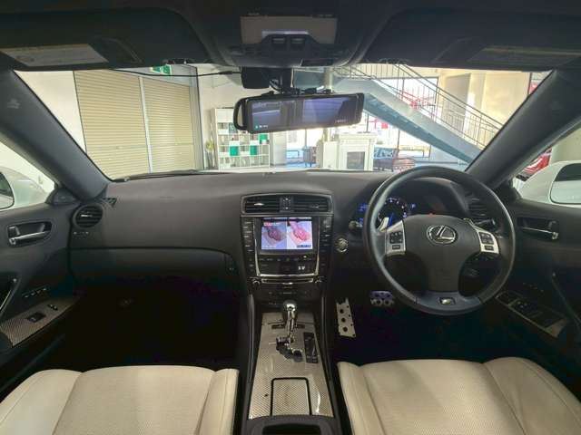صورة مصغرة 16 لـ 2014 Lexus IS F