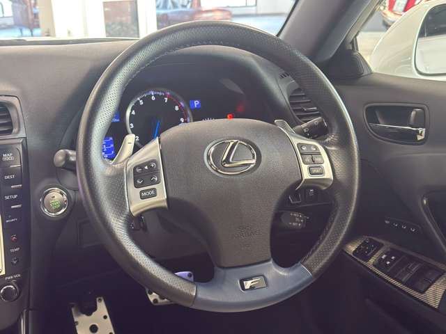 صورة مصغرة 17 لـ 2014 Lexus IS F