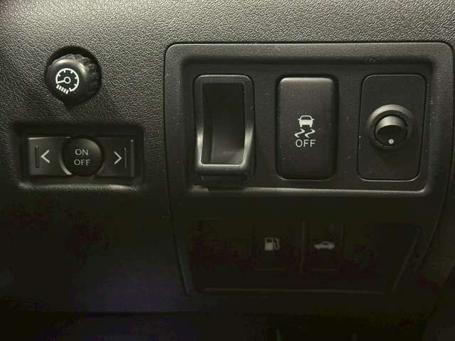 صورة مصغرة 23 لـ 2014 Lexus IS F