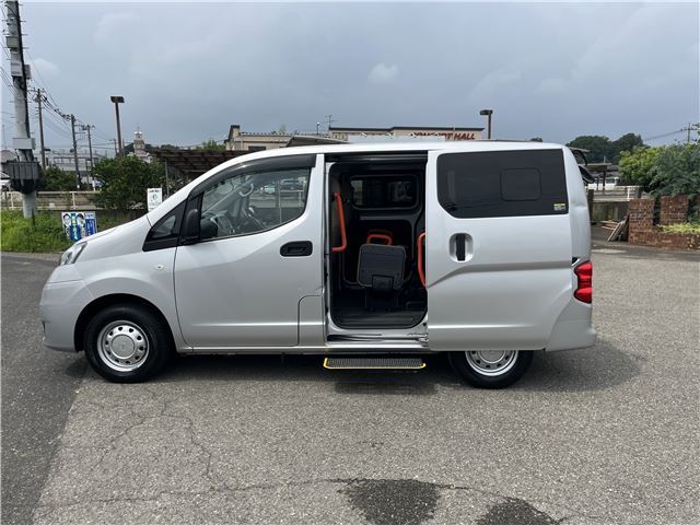 2021 Nissan NV200 VANETTE VAN thumbnail 12