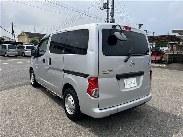 2021 Nissan NV200 VANETTE VAN — фото 4