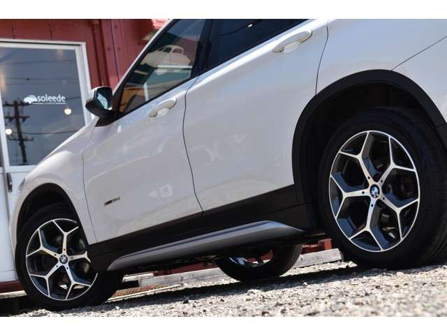 2017 BMW X1 — миниатюра 16