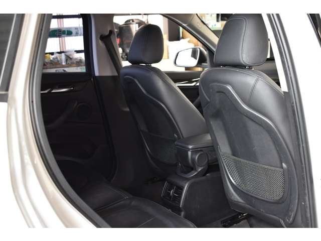 2017 BMW X1 — миниатюра 56