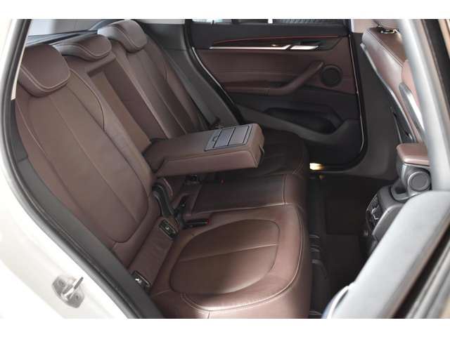 2017 BMW X1 缩略图 54