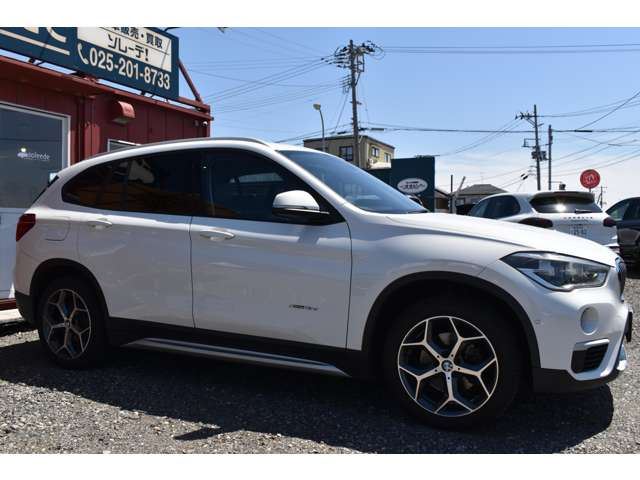 2017 BMW X1 photo 6