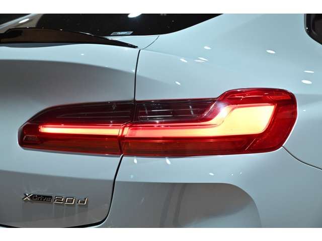 صورة مصغرة 25 لـ 2023 BMW X4