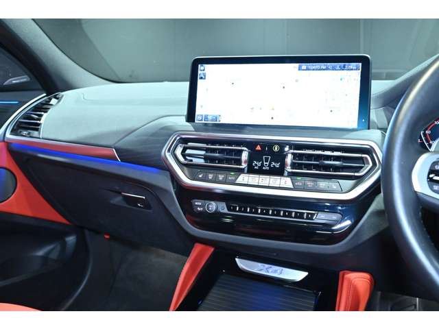 صورة مصغرة 31 لـ 2023 BMW X4