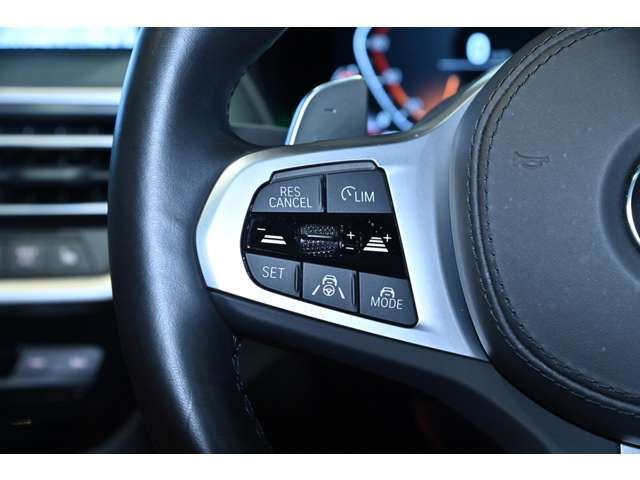 صورة مصغرة 34 لـ 2023 BMW X4