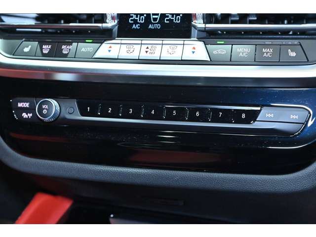 صورة مصغرة 38 لـ 2023 BMW X4