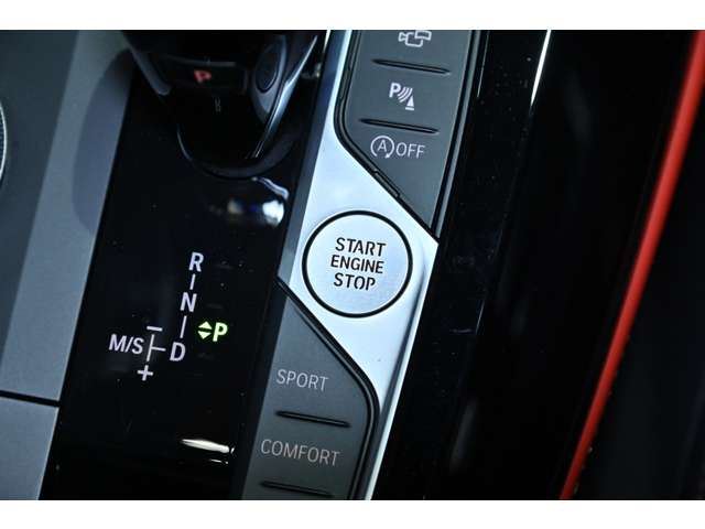 صورة مصغرة 41 لـ 2023 BMW X4