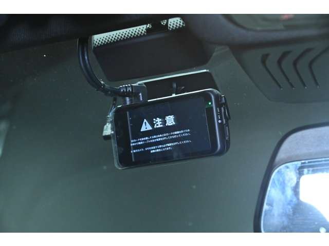 صورة مصغرة 48 لـ 2023 BMW X4