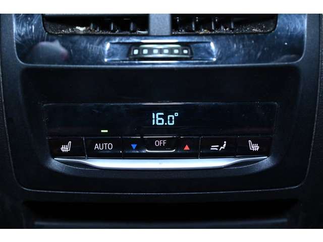 صورة مصغرة 50 لـ 2023 BMW X4