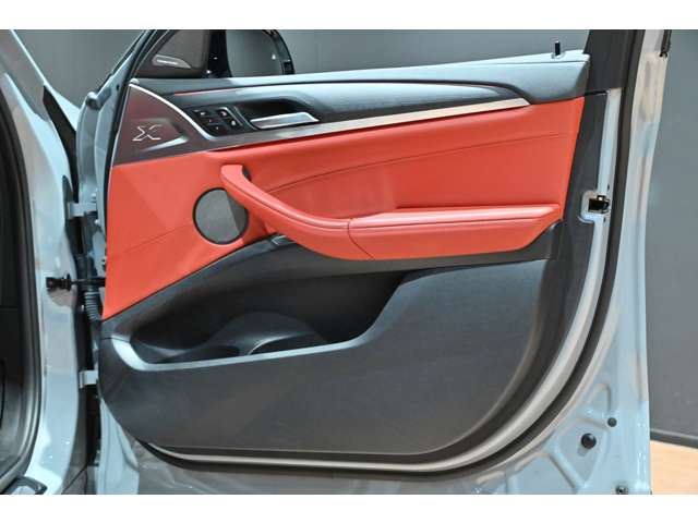 صورة مصغرة 51 لـ 2023 BMW X4
