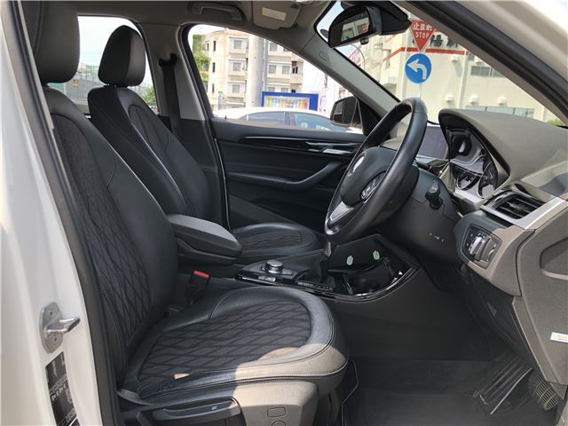 2016 BMW X1 thumbnail 19