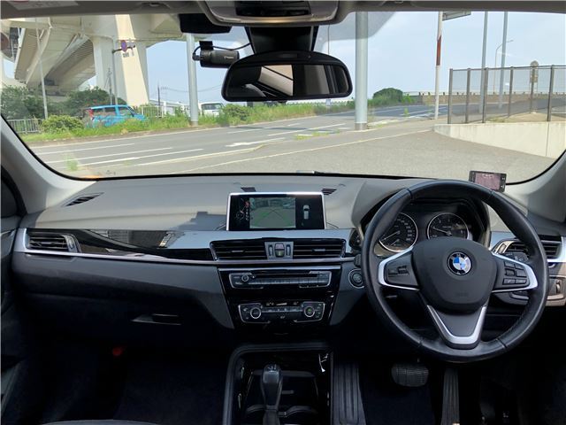 2016 BMW X1 thumbnail 36