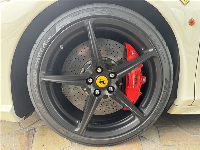 صورة مصغرة 29 لـ 2011 Ferrari 458 ITALIA
