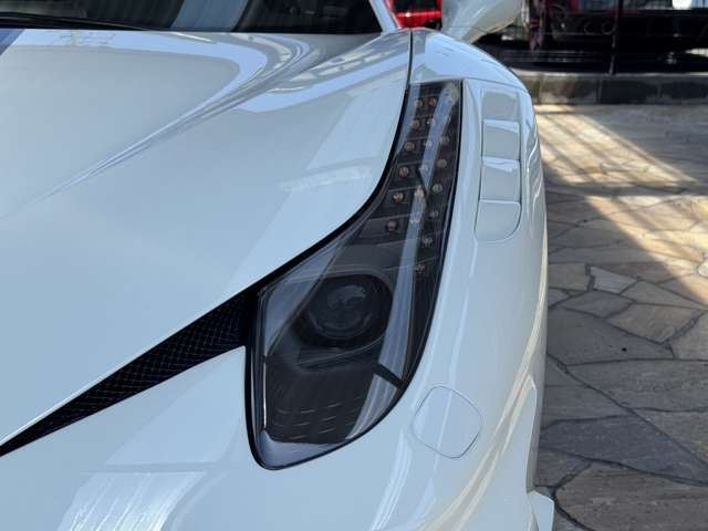 صورة مصغرة 41 لـ 2011 Ferrari 458 ITALIA