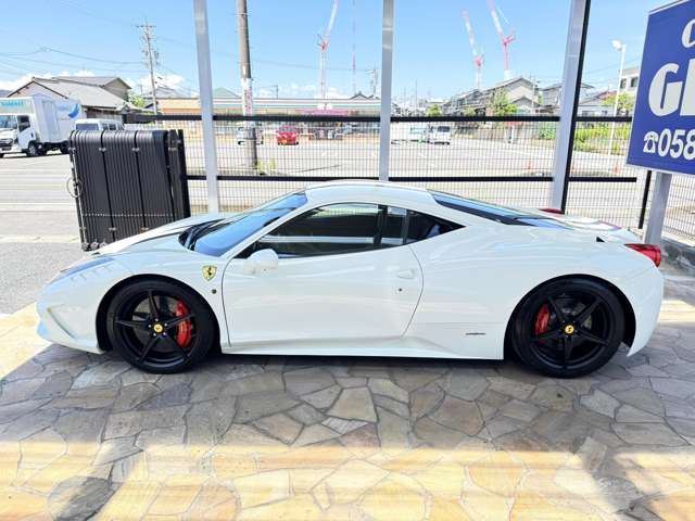 صورة مصغرة 53 لـ 2011 Ferrari 458 ITALIA