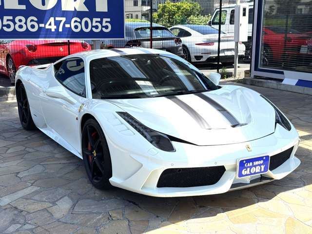صورة 4 لـ 2011 Ferrari 458 ITALIA