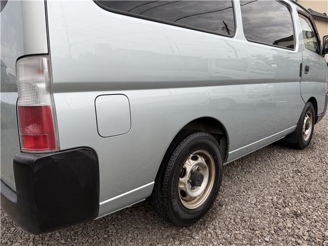 2001 Nissan CARAVAN 缩略图 11