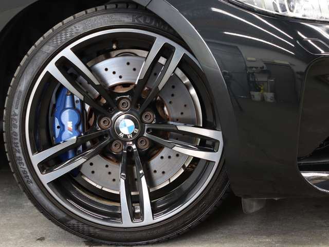 صورة 6 لـ 2017 BMW M2 COUPE