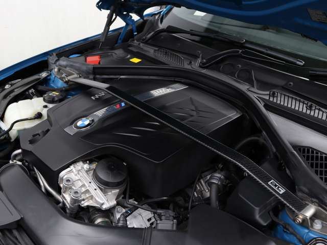 صورة 5 لـ 2017 BMW M2 COUPE