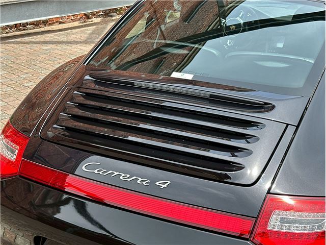 صورة مصغرة 17 لـ 2012 Porsche 911