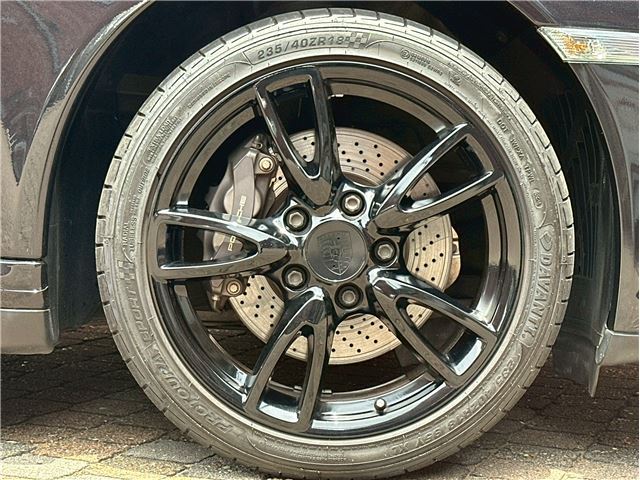 صورة مصغرة 21 لـ 2012 Porsche 911