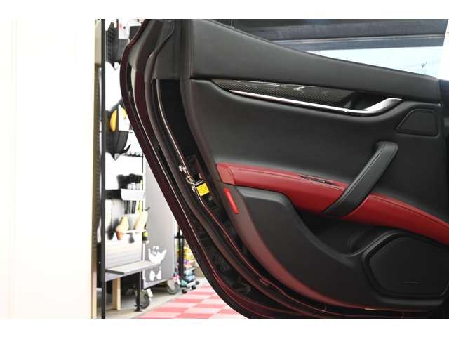 2017 Maserati GRAN SPORT 缩略图 24