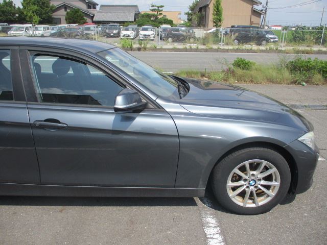 2015 BMW 3 SERIES 缩略图 12