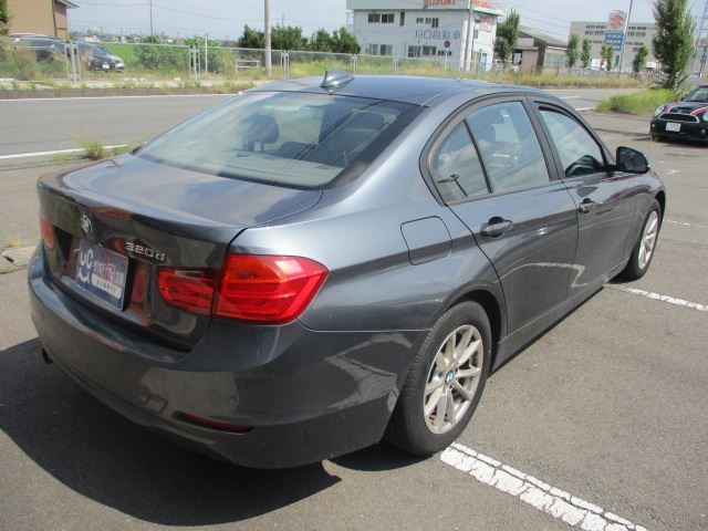 2015 BMW 3 SERIES 缩略图 19