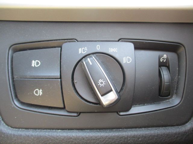 2015 BMW 3 SERIES 缩略图 38