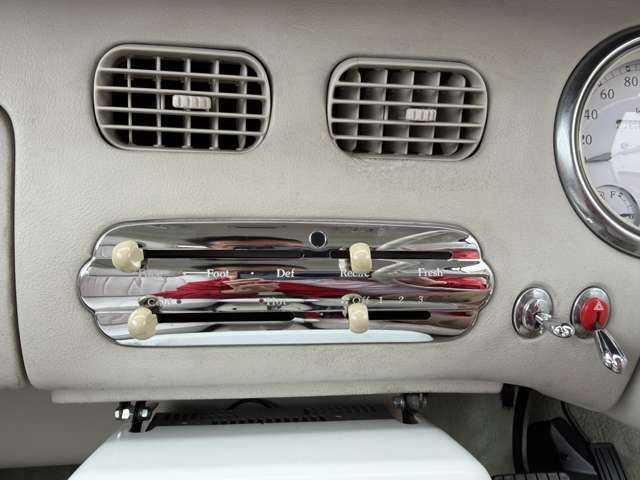 1991 Nissan FIGARO — миниатюра 15