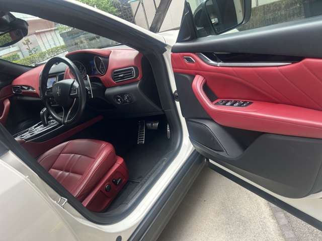 صورة مصغرة 26 لـ 2019 Maserati LEVANTE