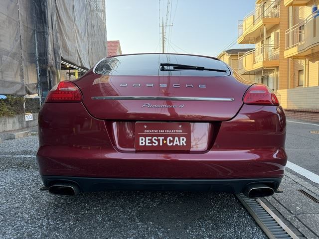 2012 Porsche PANAMERA 照片 2