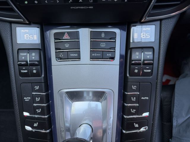 2012 Porsche PANAMERA 缩略图 35