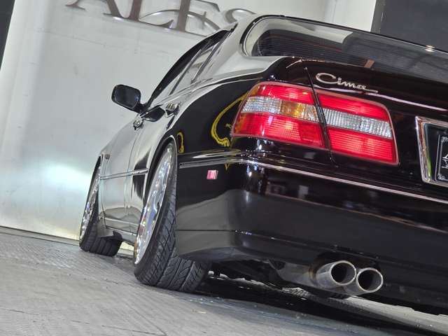 1998 Nissan CIMA — миниатюра 12