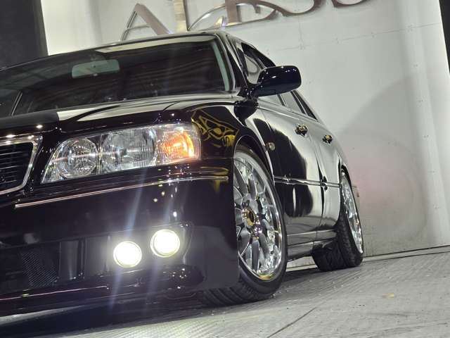 1998 Nissan CIMA — миниатюра 11