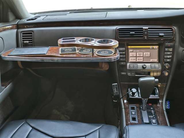 1998 Nissan CIMA — миниатюра 17