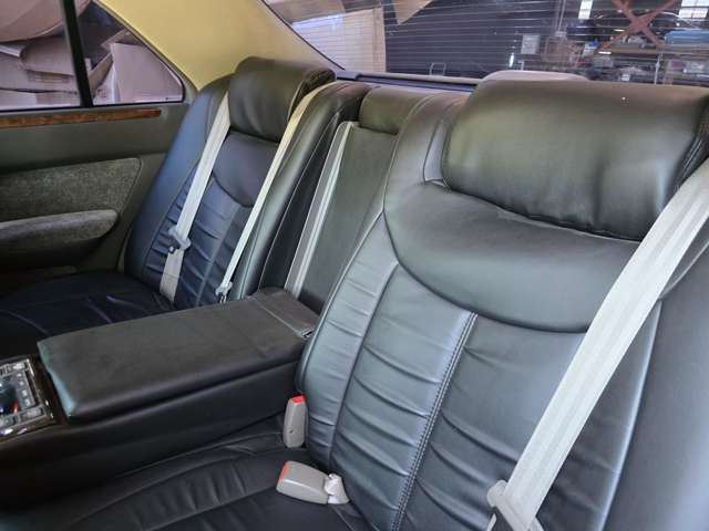 1998 Nissan CIMA — миниатюра 36