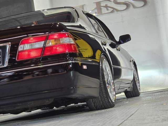 1998 Nissan CIMA — миниатюра 55
